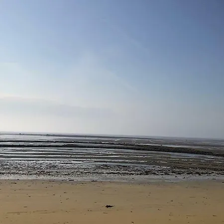 De L'ocean アパート